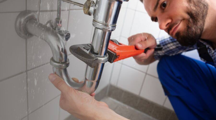 Professional same day plumber services in Rimforest, CA